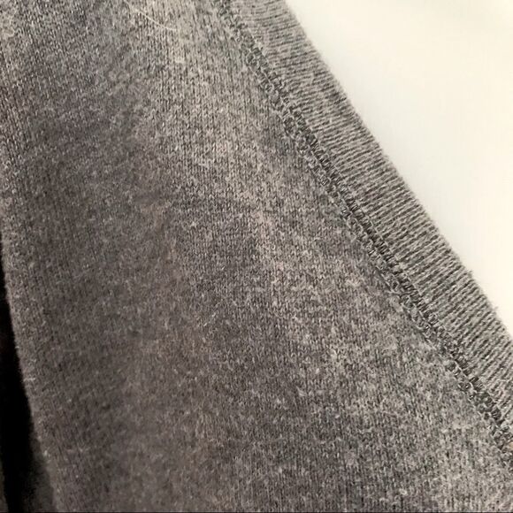 Aeropostale Gray V-Neck Button Cardigan — Size L (Juniors) - Picture 4 of 6